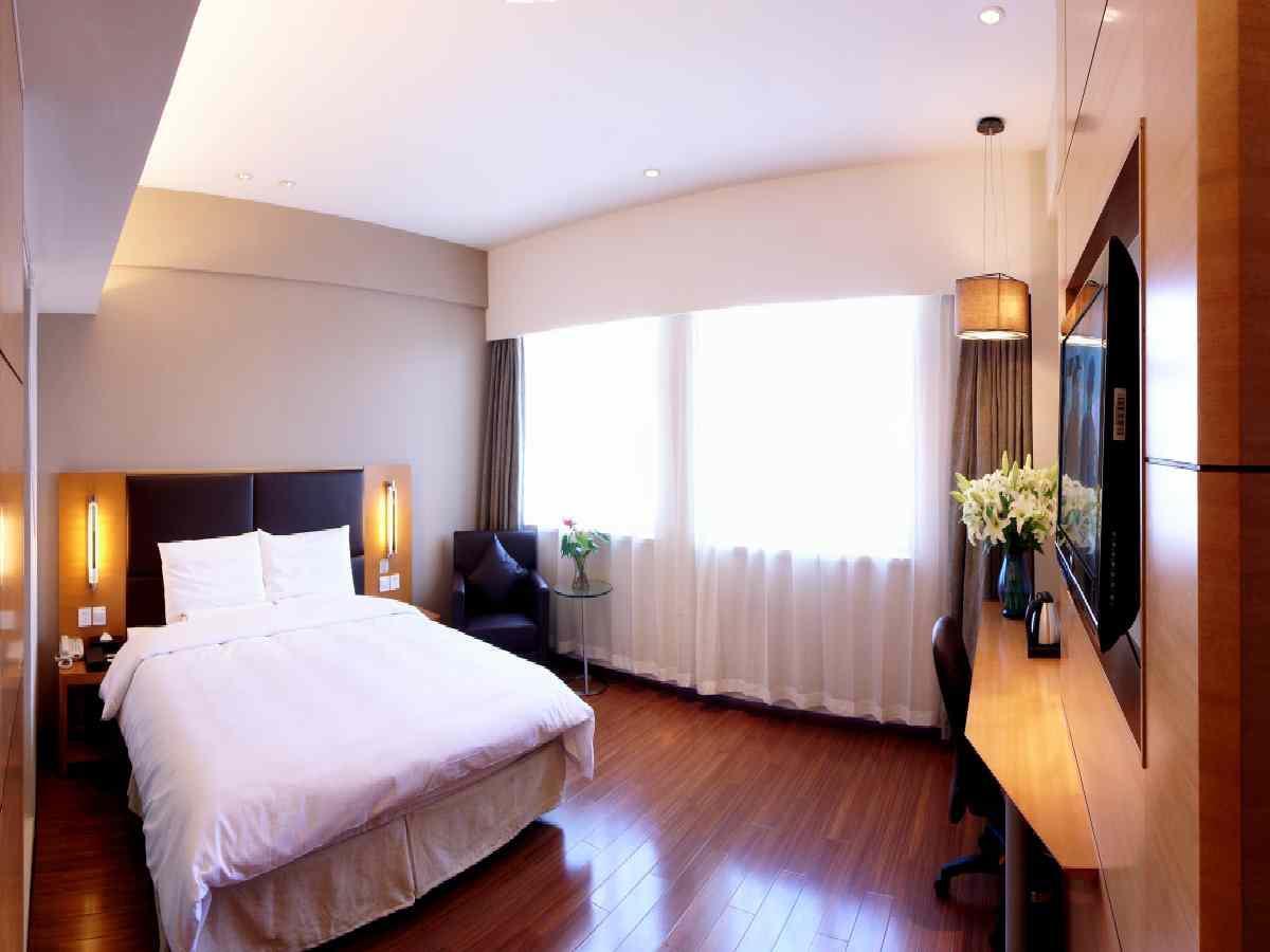 Motel Shijiazhuang East Zhongshan Road Taylor Centre Шъдзяджуан Екстериор снимка